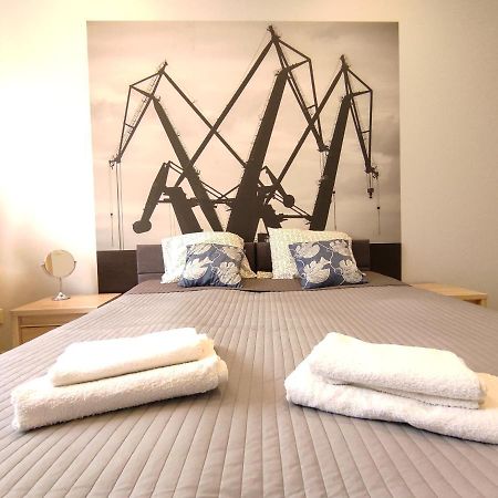 K2012 Kalina Grand-Tourist Apartments Gdansk Ngoại thất bức ảnh